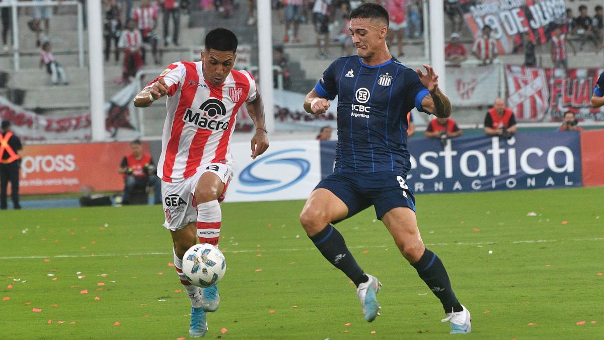 El clásico cordobés entre Instituto y Talleres terminó en un emocionante empate.