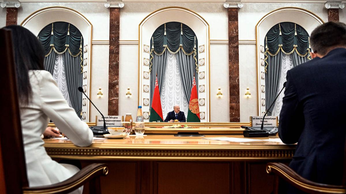  El presidente Lukashenko dice que buscará otra reelección en Bielorrusia 