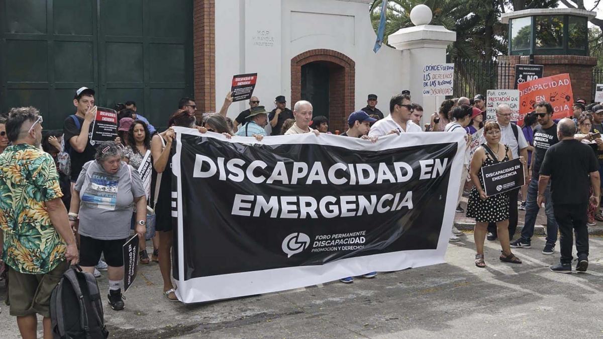  Oficializaron la suba del 30% del valor de las prestaciones para personas con discapacidad 