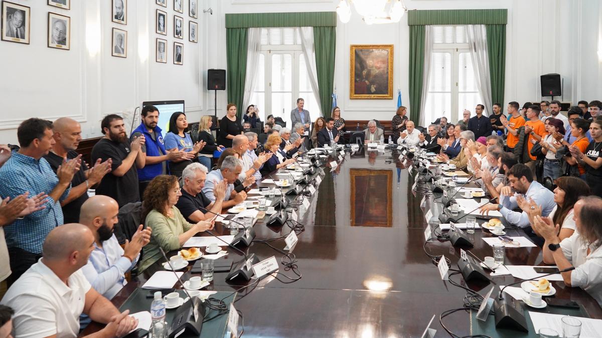 El Consejo Académico de la UBA manifiesta su inquietud por la situación presupuestaria.