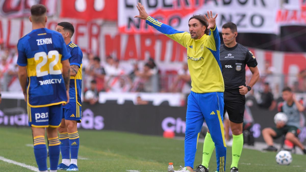 Diego Martínez supera exitosamente su primer Superclásico en Boca.