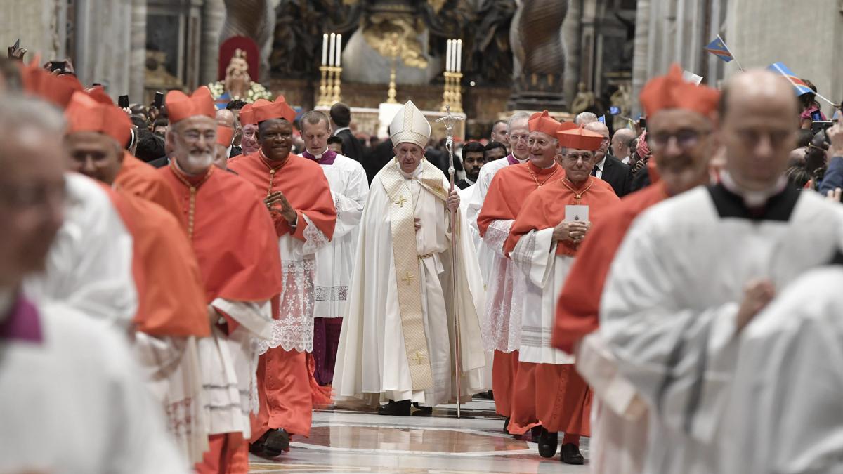  Once cardenales perderán su derecho a elegir al nuevo Papa 