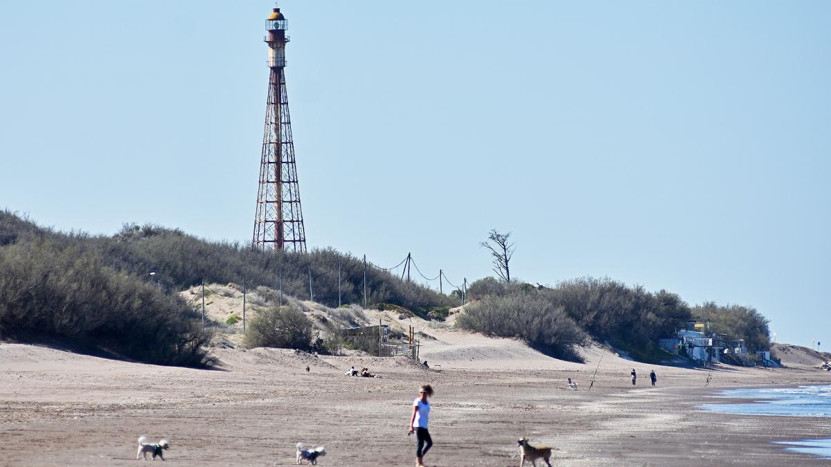 Encuentran sin vida al joven buscado en Monte Hermoso tras ingresar al mar.