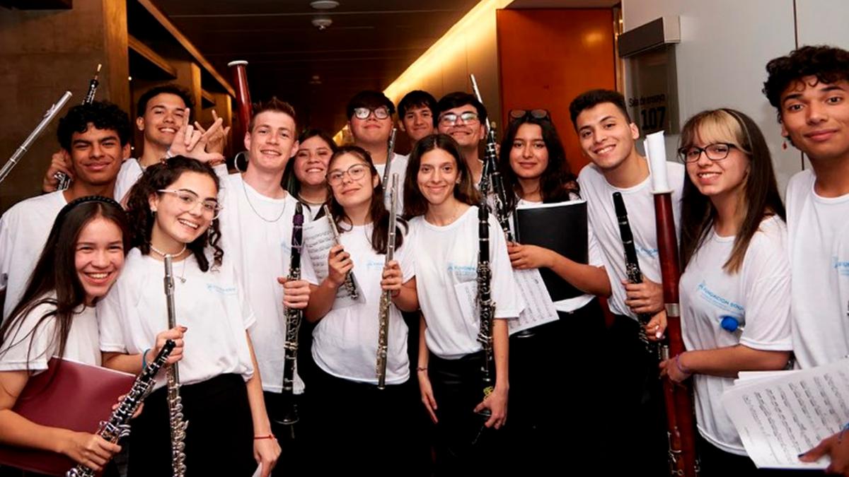  Más de 150 niños y jóvenes participan de una fiesta federal de orquestas en Chascomús 