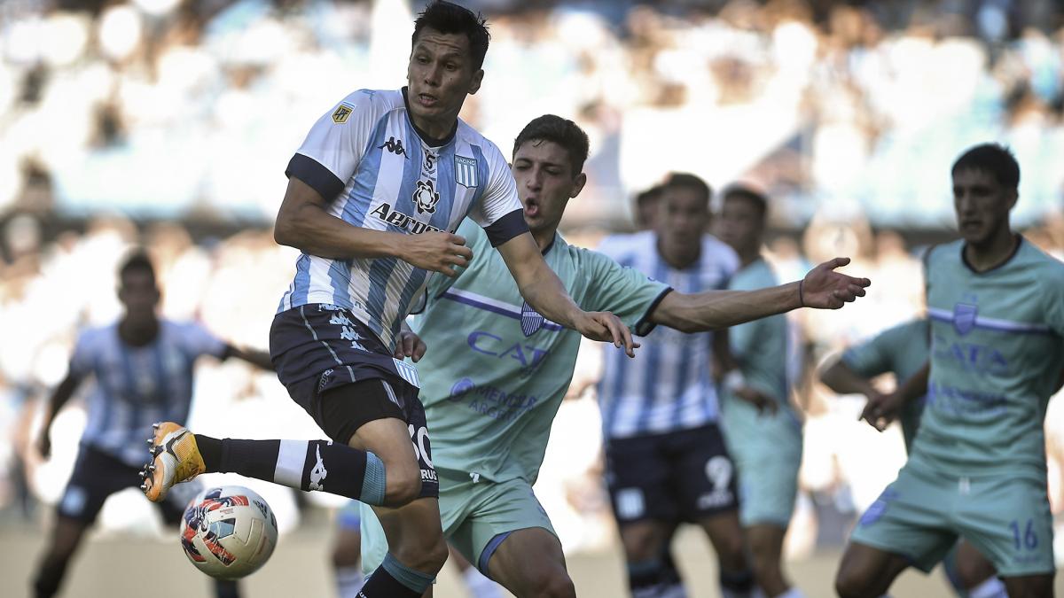  En un partido de alto vuelo, Racing recibe al líder Godoy Cruz 