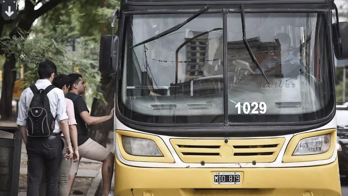 El costo del boleto de colectivo en Rosario se incrementará a $700.